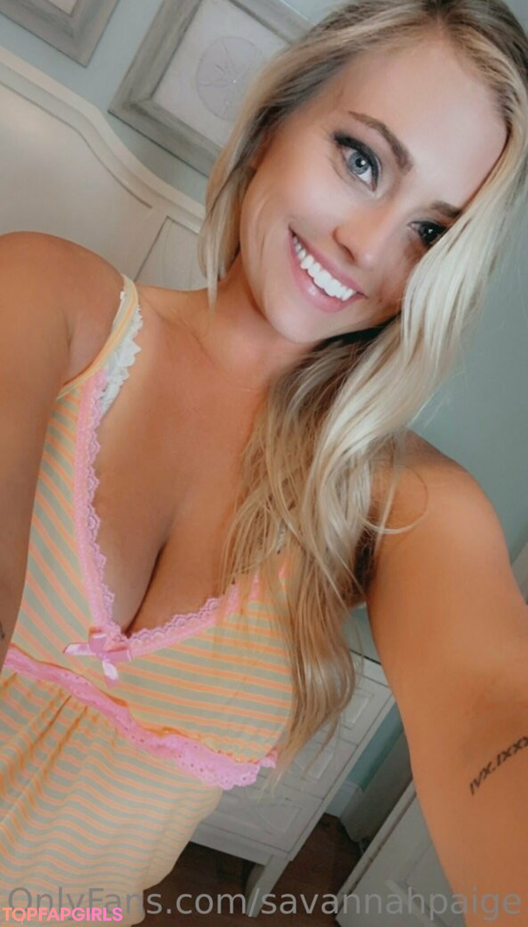 Foto desnuda filtrada de OnlyFans de Savannahpaige #188 Foto desnuda filtrada de OnlyFans de Savannahpaige #188