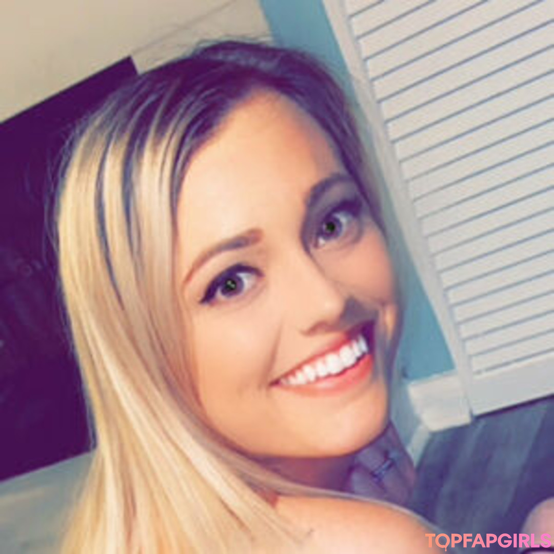 Foto desnuda filtrada de OnlyFans de Savannahpaige #85 Foto desnuda filtrada de OnlyFans de Savannahpaige #85