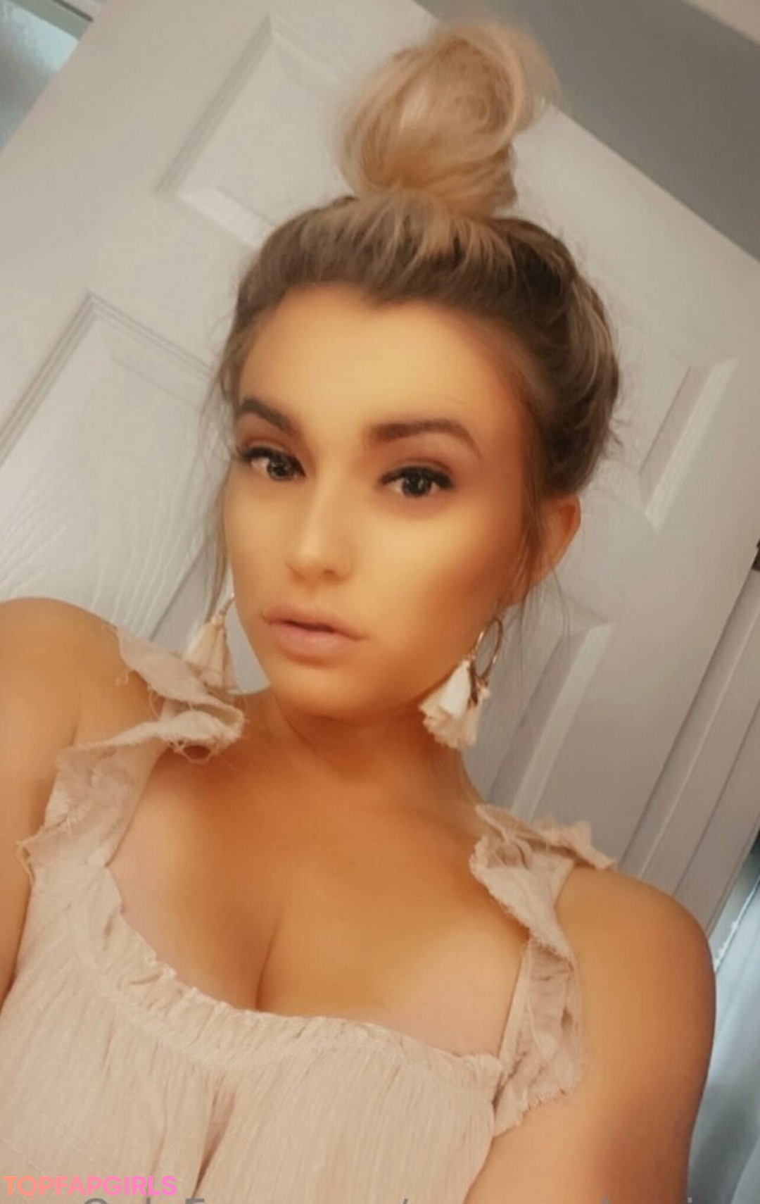 Foto desnuda filtrada de OnlyFans de Savannahpaige #86 Foto desnuda filtrada de OnlyFans de Savannahpaige #86