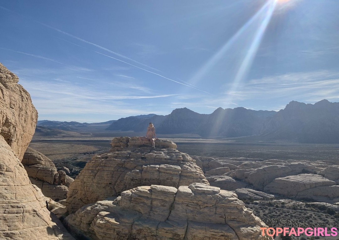 Foto desnuda filtrada de OnlyFans de Aphroditeadams #121 Foto desnuda filtrada de OnlyFans de Aphroditeadams #121