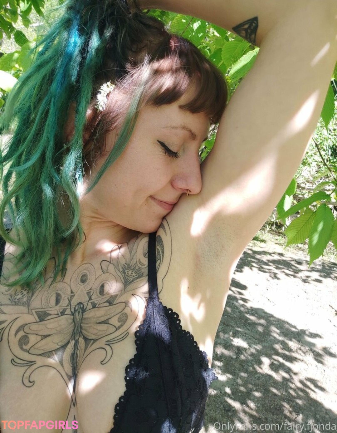 Foto desnuda filtrada de OnlyFans de Freakyfjonda #262 Foto desnuda filtrada de OnlyFans de Freakyfjonda #262