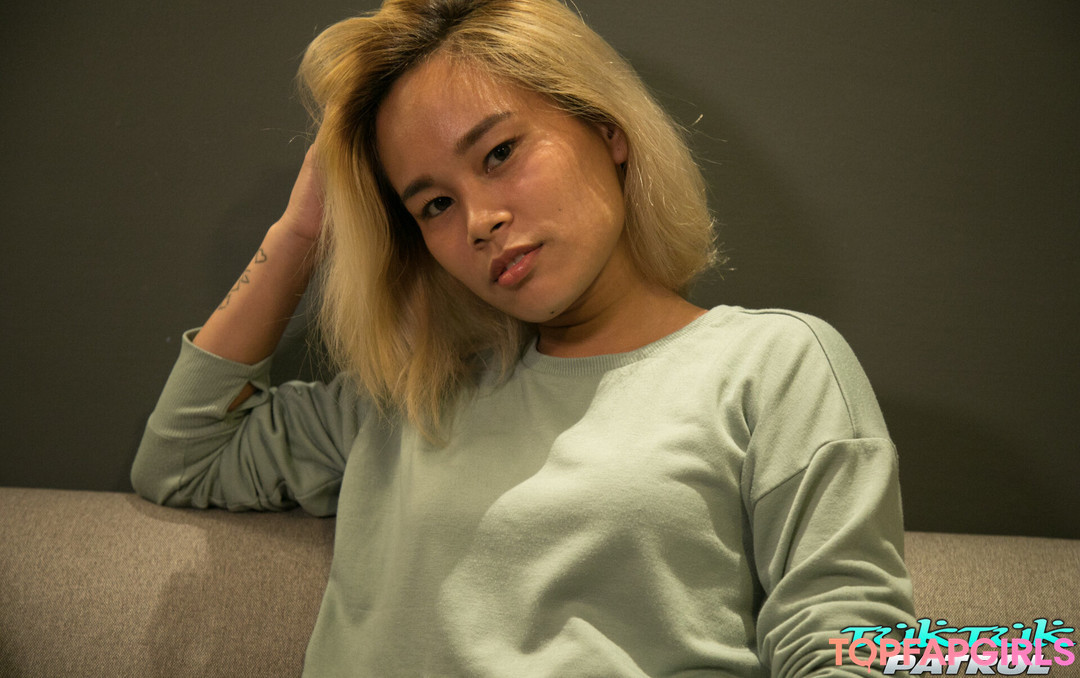 Foto desnuda filtrada de OnlyFans de Tuktuk Patrol #97 Foto desnuda filtrada de OnlyFans de Tuktuk Patrol #97