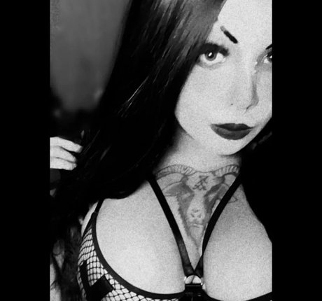 Foto desnuda filtrada de OnlyFans de Fernanda Profana