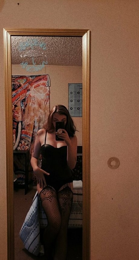 Honeygirl