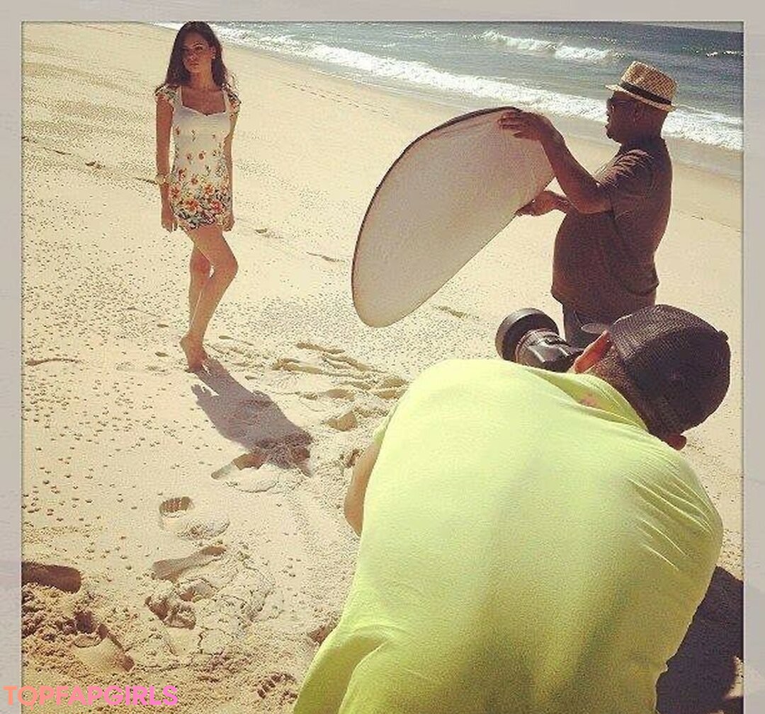 Foto desnuda filtrada de OnlyFans de Tais Pisoni #3 Foto desnuda filtrada de OnlyFans de Tais Pisoni #3