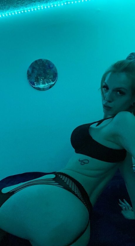 Foto desnuda filtrada de OnlyFans de Lexibarr98