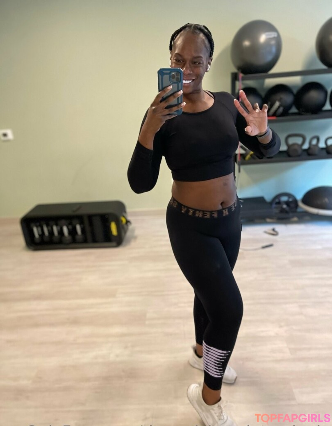 Foto desnuda filtrada de OnlyFans de Therealchocolateminnie #135 Foto desnuda filtrada de OnlyFans de Therealchocolateminnie #135