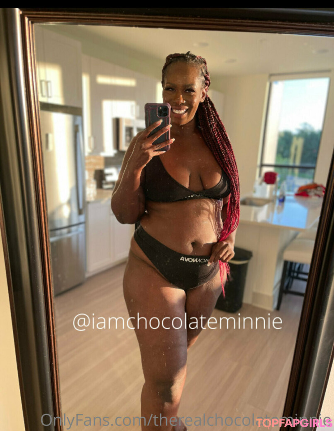 Foto desnuda filtrada de OnlyFans de Therealchocolateminnie #181 Foto desnuda filtrada de OnlyFans de Therealchocolateminnie #181