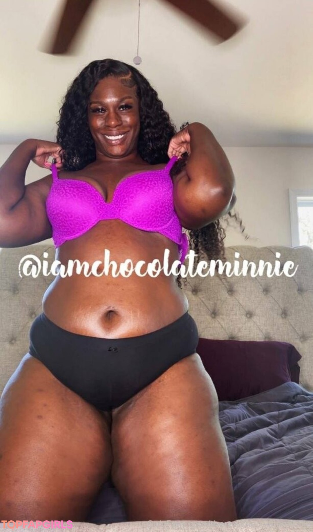 Foto desnuda filtrada de OnlyFans de Therealchocolateminnie #69 Foto desnuda filtrada de OnlyFans de Therealchocolateminnie #69