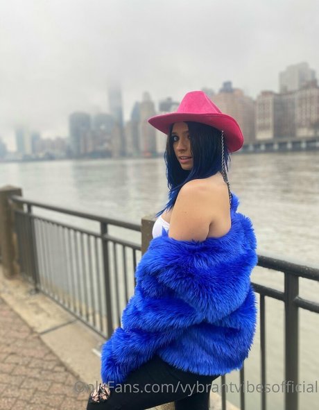 Vybrantvibesofficial