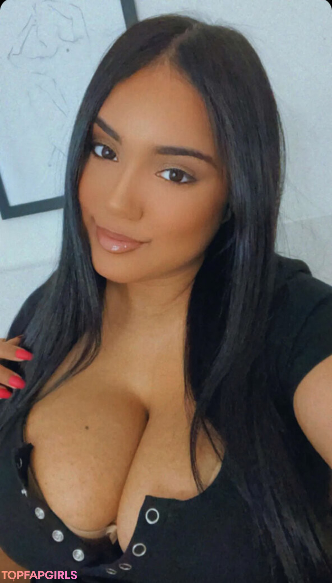 Foto desnuda filtrada de OnlyFans de Mynamesydalia #22 Foto desnuda filtrada de OnlyFans de Mynamesydalia #22