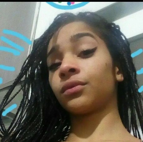 Foto desnuda filtrada de OnlyFans de Lua Sophia