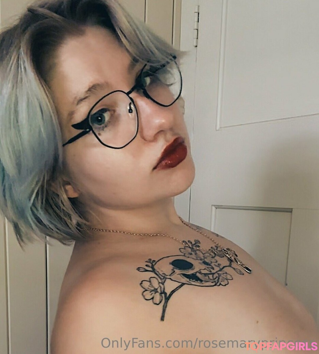 Foto desnuda filtrada de OnlyFans de Rosemaryprincess #82 Foto desnuda filtrada de OnlyFans de Rosemaryprincess #82