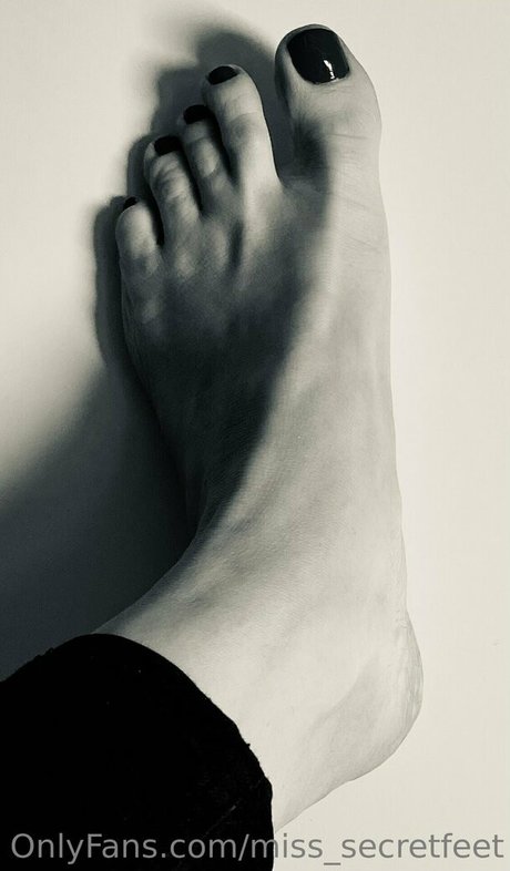 Foto desnuda filtrada de OnlyFans de Misssecretfeet
