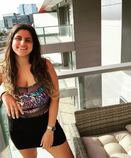 Foto desnuda filtrada de OnlyFans de Coral Hagag