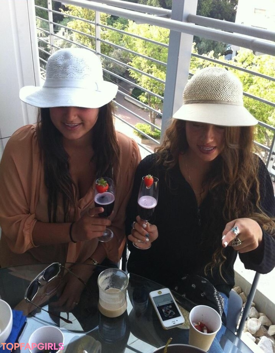 Foto desnuda filtrada de OnlyFans de Coral Hagag #95 Foto desnuda filtrada de OnlyFans de Coral Hagag #95