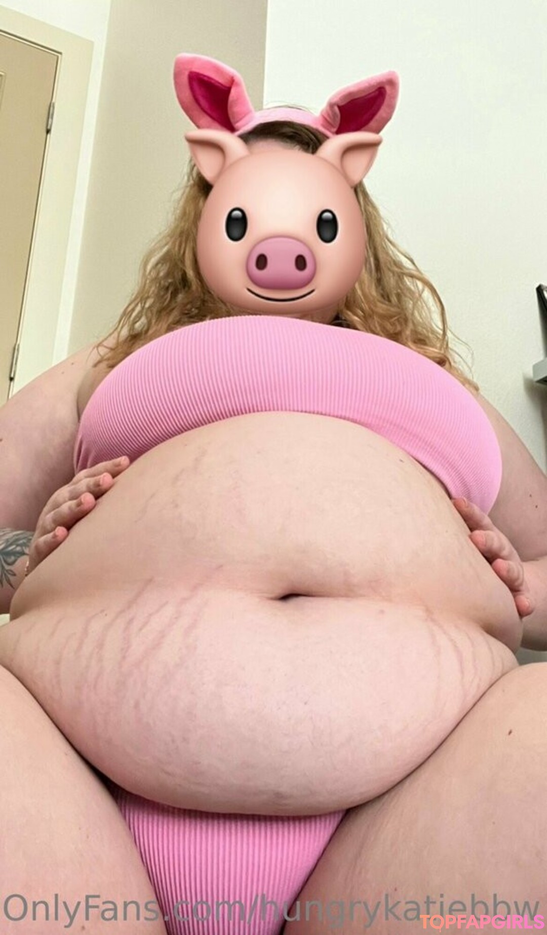 Foto desnuda filtrada de OnlyFans de Hungrykatiebbw #51 Foto desnuda filtrada de OnlyFans de Hungrykatiebbw #51