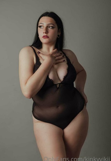 Foto desnuda filtrada de OnlyFans de Kinkyvikii