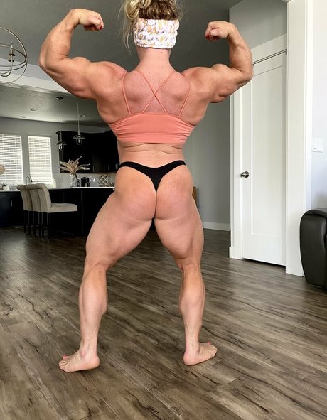 Aleeshayoung