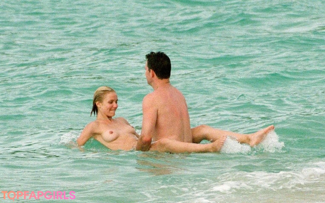 Foto desnuda filtrada de OnlyFans de Cameron Diaz #105 Foto desnuda filtrada de OnlyFans de Cameron Diaz #105