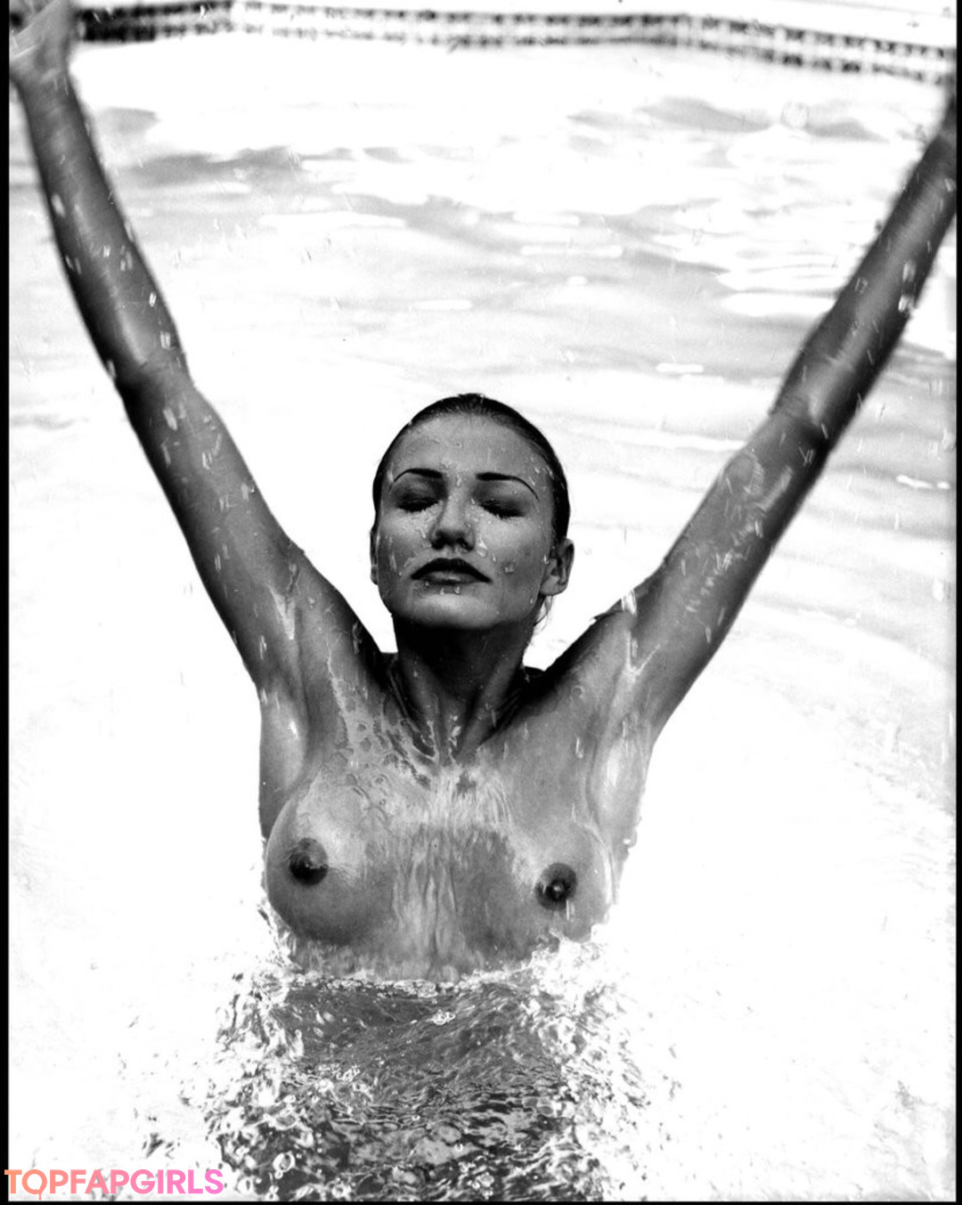 Foto desnuda filtrada de OnlyFans de Cameron Diaz #17 Foto desnuda filtrada de OnlyFans de Cameron Diaz #17