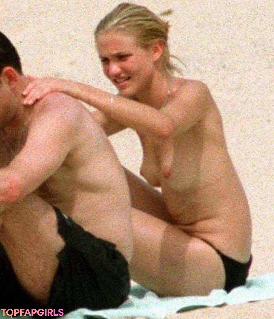 Foto desnuda filtrada de OnlyFans de Cameron Diaz #211 Foto desnuda filtrada de OnlyFans de Cameron Diaz #211