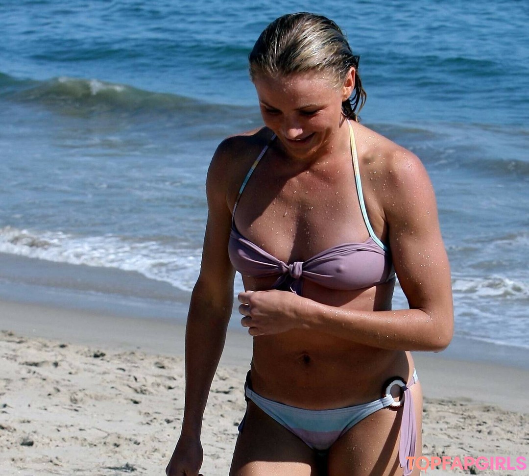 Foto desnuda filtrada de OnlyFans de Cameron Diaz #234 Foto desnuda filtrada de OnlyFans de Cameron Diaz #234
