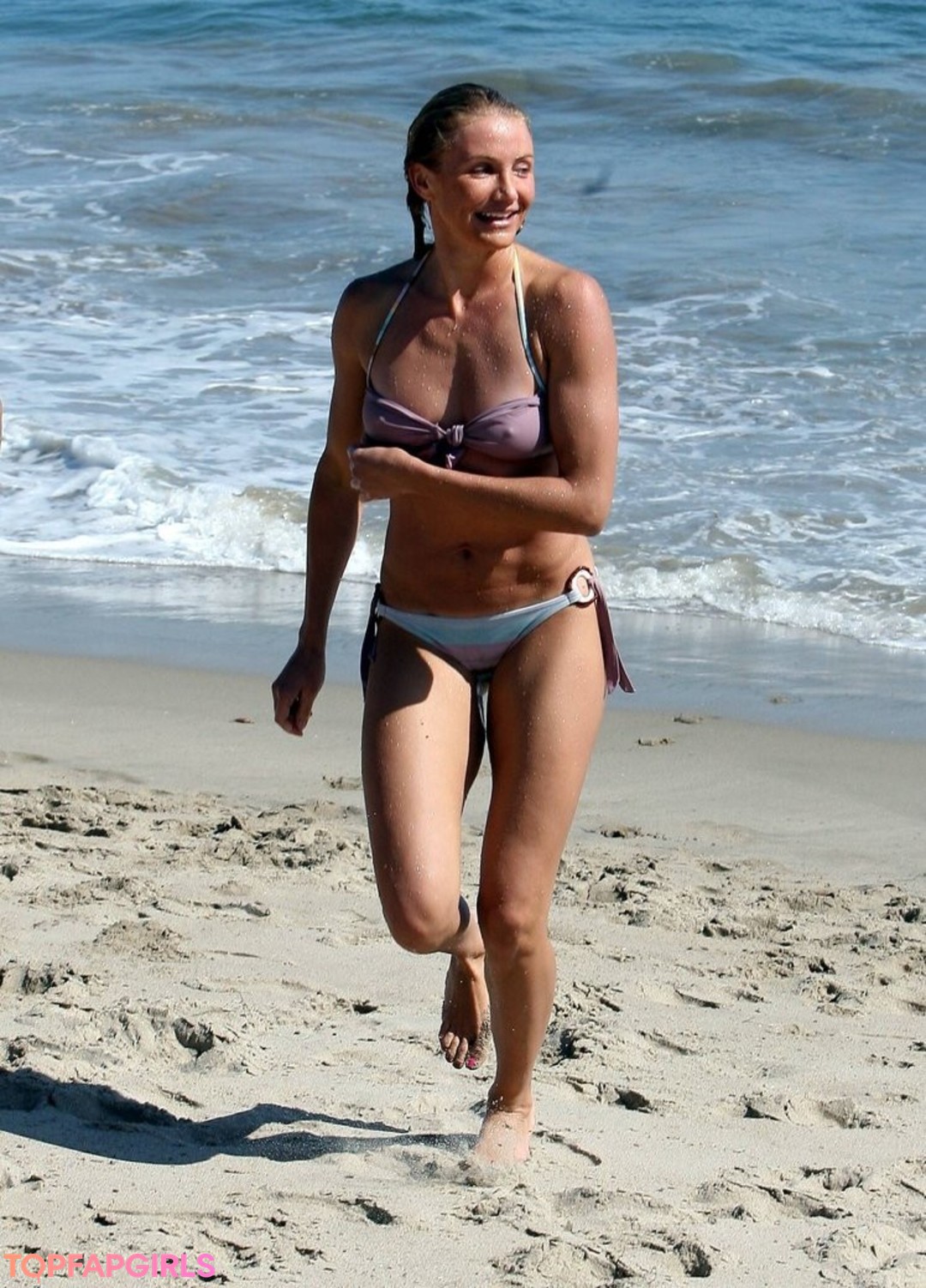 Foto desnuda filtrada de OnlyFans de Cameron Diaz #5 Foto desnuda filtrada de OnlyFans de Cameron Diaz #5