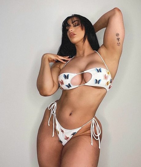 Foto desnuda filtrada de OnlyFans de Kiki Vhyce
