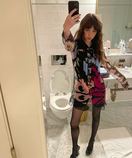 Foto desnuda filtrada de OnlyFans de Clairo