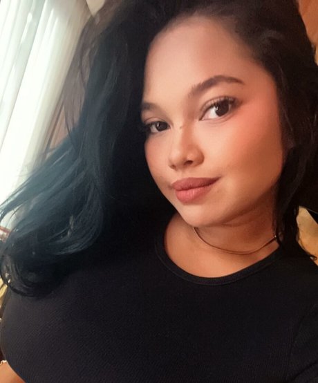 Curvymoanaaa
