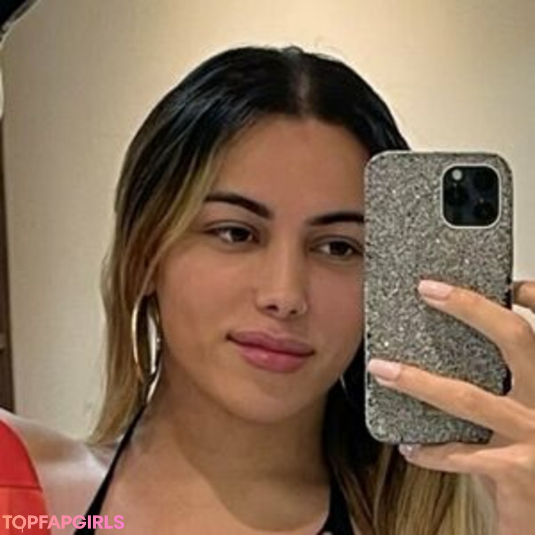 Foto desnuda filtrada de OnlyFans de Emilynarizinho #91 Foto desnuda filtrada de OnlyFans de Emilynarizinho #91