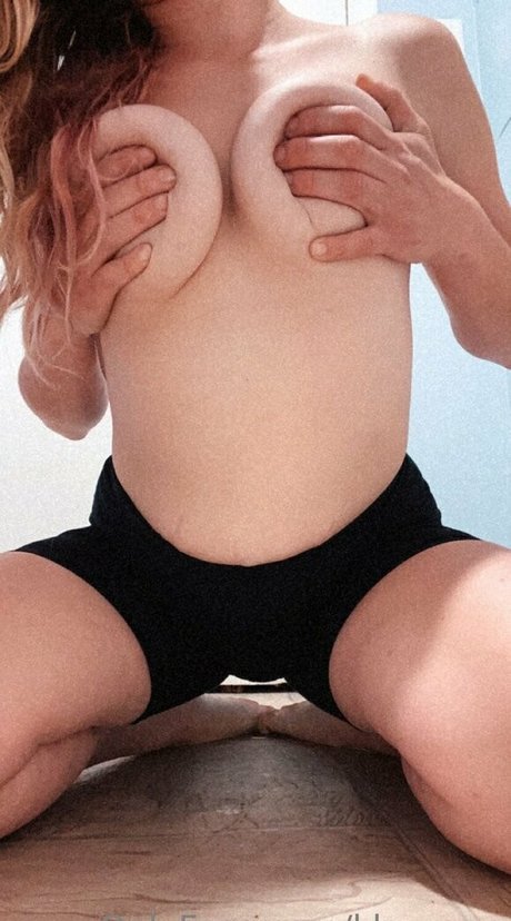 Foto desnuda filtrada de OnlyFans de Klaurann
