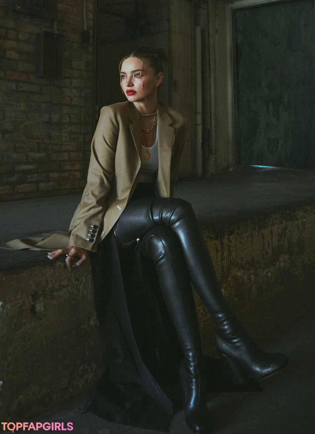 Foto desnuda filtrada de OnlyFans de Miranda Kerr #160 Foto desnuda filtrada de OnlyFans de Miranda Kerr #160