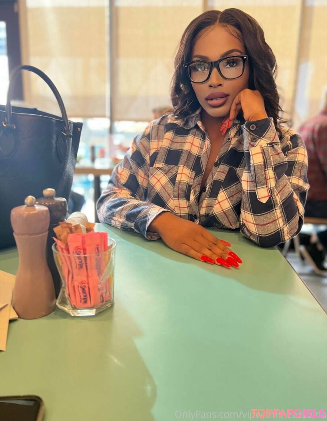 Foto desnuda filtrada de OnlyFans de Binababyfree #49 Foto desnuda filtrada de OnlyFans de Binababyfree #49