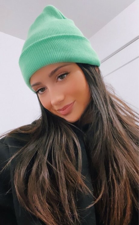 Foto desnuda filtrada de OnlyFans de Emma Trout