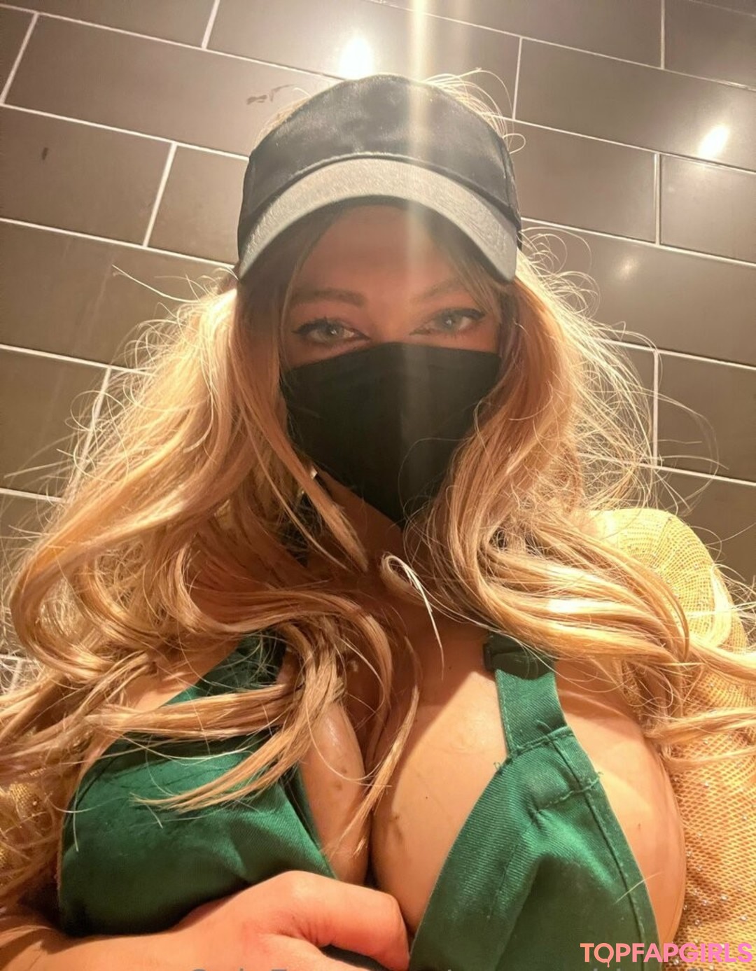 Foto desnuda filtrada de OnlyFans de Yourgoddessfinn #70 Foto desnuda filtrada de OnlyFans de Yourgoddessfinn #70