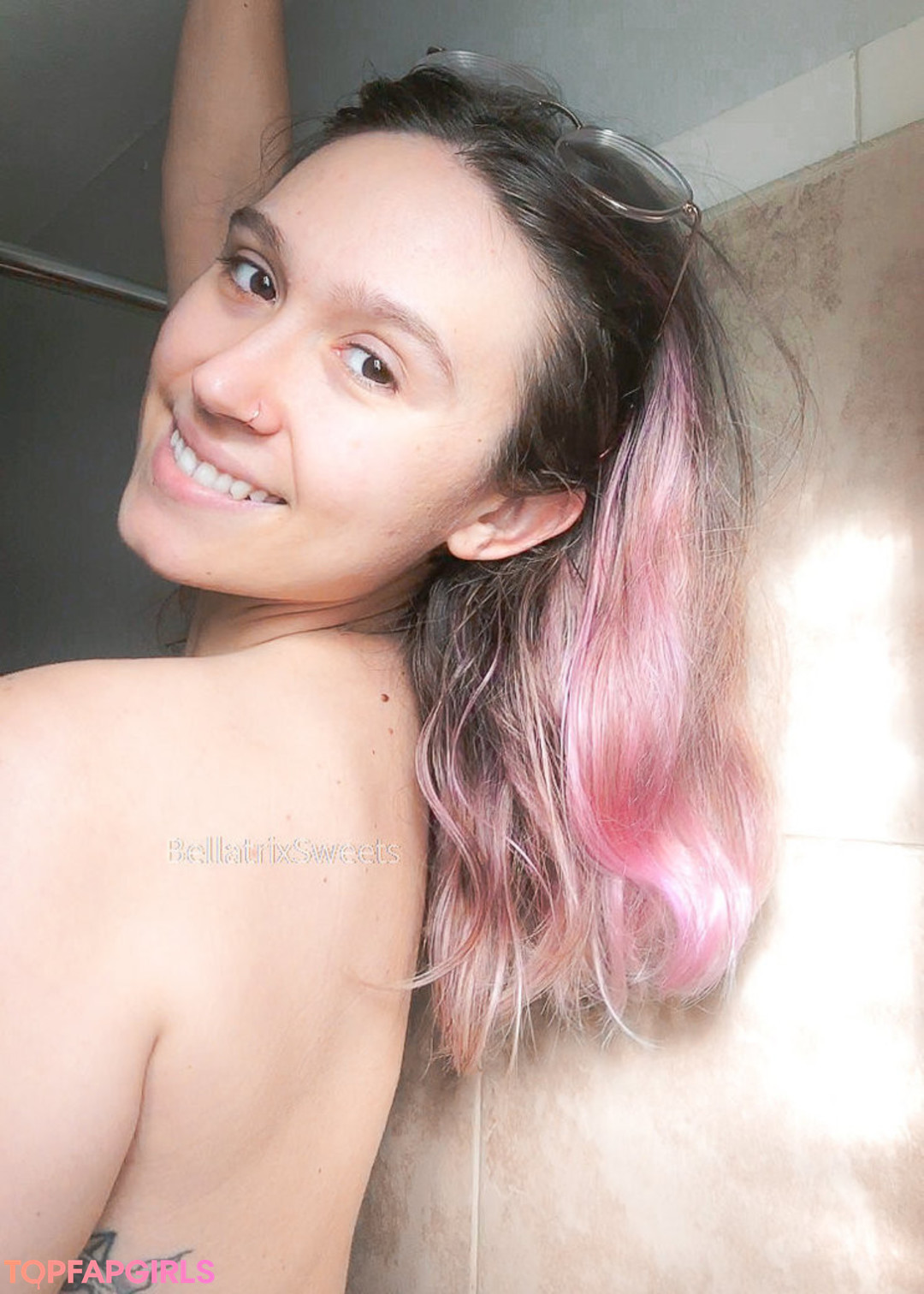 Foto desnuda filtrada de OnlyFans de Bellatrixsweets #15 Foto desnuda filtrada de OnlyFans de Bellatrixsweets #15