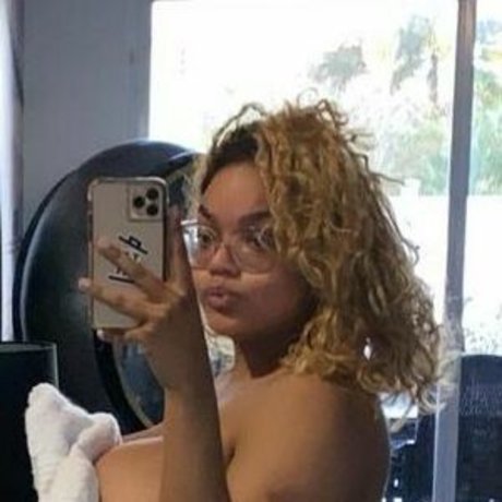 Foto desnuda filtrada de OnlyFans de Almightyysoso