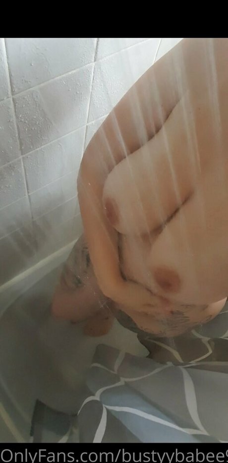 Bustyybabee92