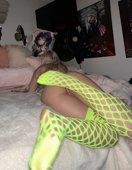 Ravegirlrori