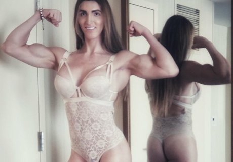 Muscle Goddess