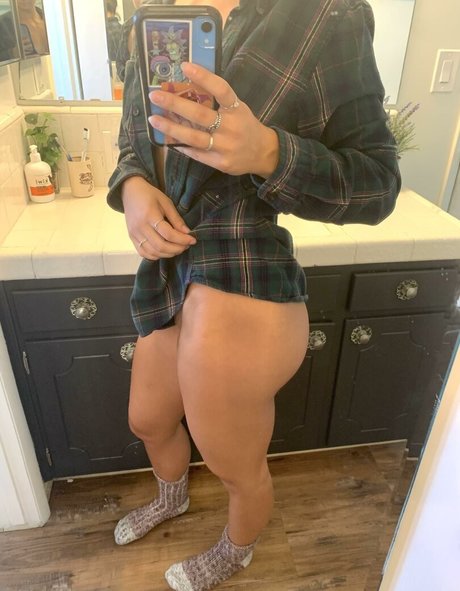 Mia Mae