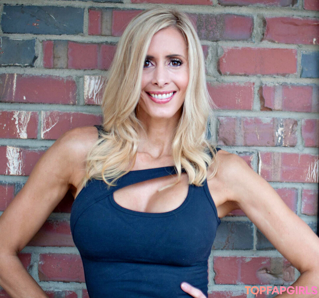 Foto desnuda filtrada de OnlyFans de Michelle Laframboise #56 Foto desnuda filtrada de OnlyFans de Michelle Laframboise #56