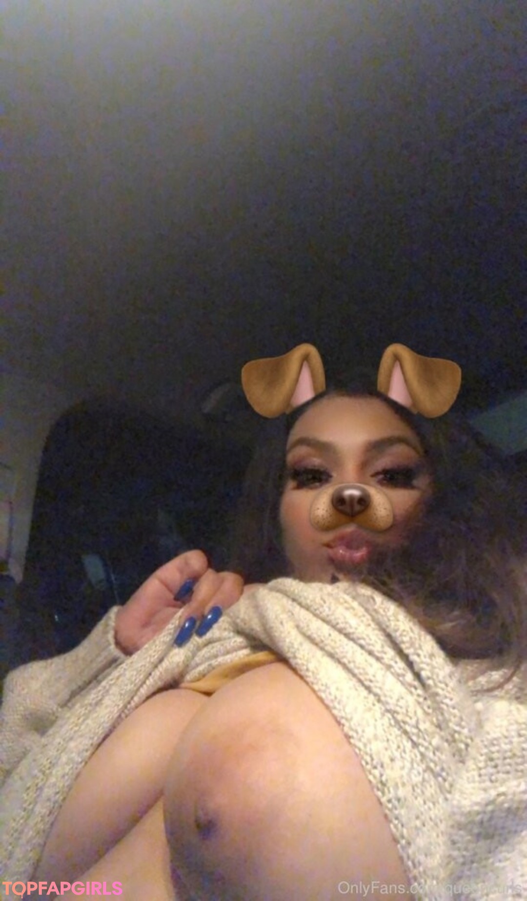 Foto desnuda filtrada de OnlyFans de Queencurls #29 Foto desnuda filtrada de OnlyFans de Queencurls #29