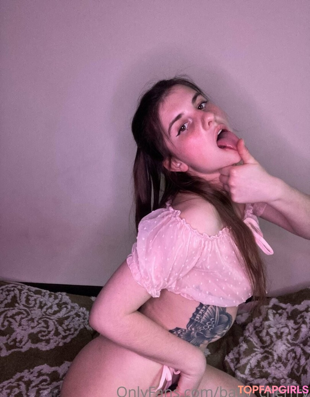 Foto desnuda filtrada de OnlyFans de Babycherrry #62 Foto desnuda filtrada de OnlyFans de Babycherrry #62