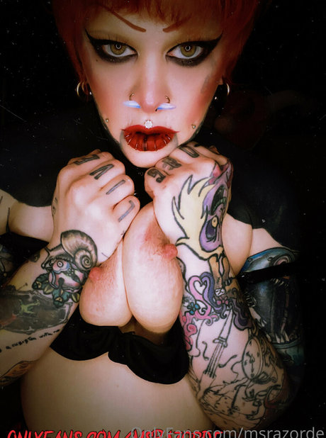 Foto desnuda filtrada de OnlyFans de Msrazorde