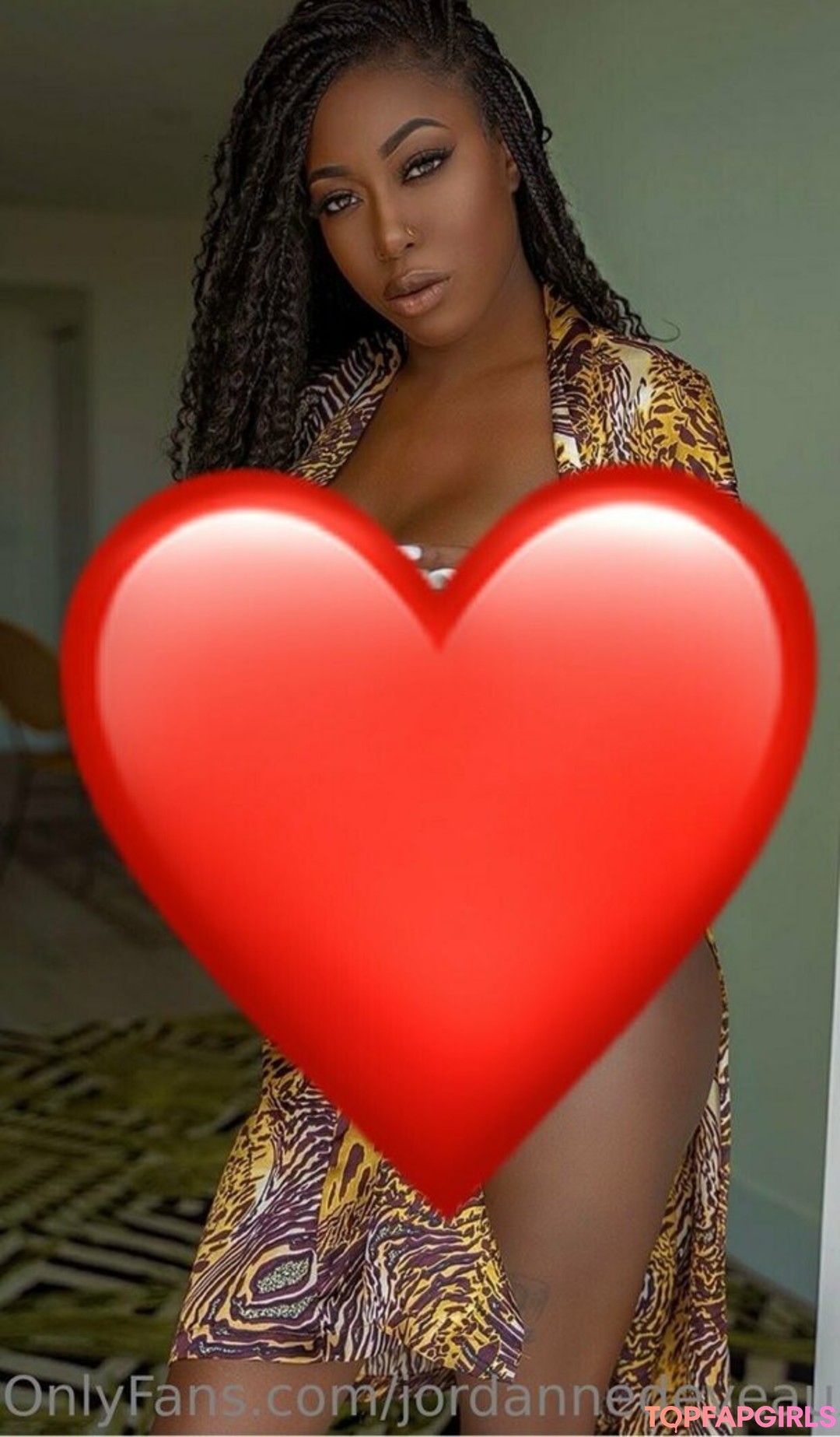 Foto desnuda filtrada de OnlyFans de Jordannedeveaux #26 Foto desnuda filtrada de OnlyFans de Jordannedeveaux #26