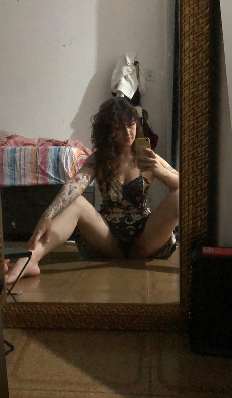 Foto desnuda filtrada de OnlyFans de Addaraflor