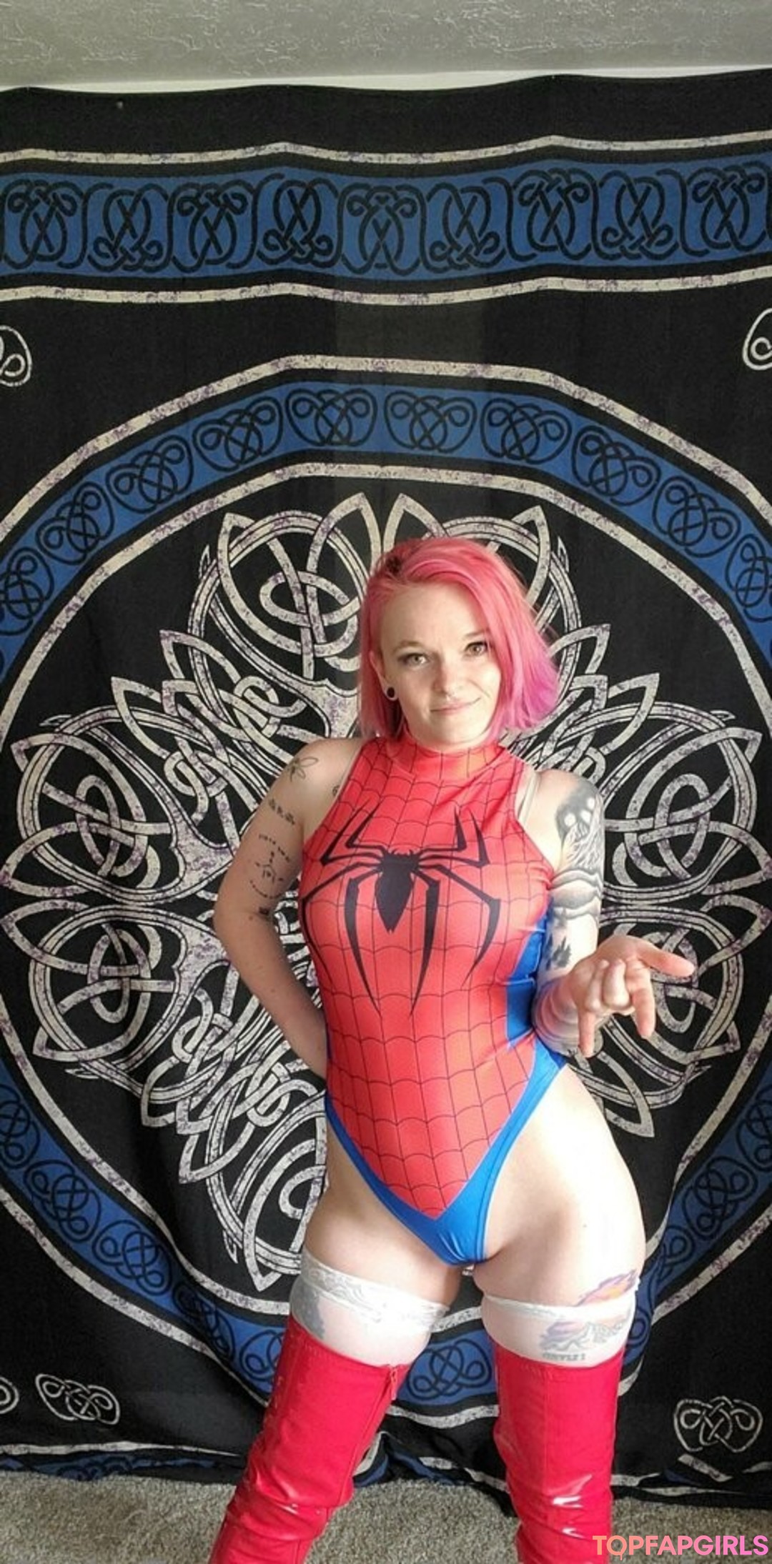 Foto desnuda filtrada de OnlyFans de Tatteasefree #59 Foto desnuda filtrada de OnlyFans de Tatteasefree #59